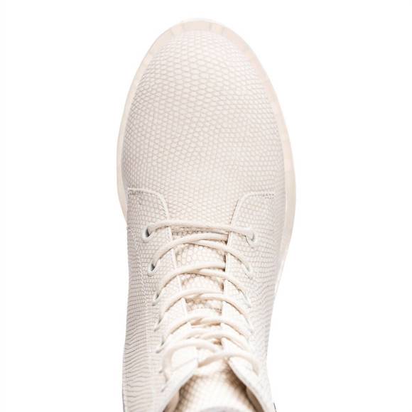 NEW CHINESE LAUNDRY sleek scales in natural - Picture 3 of 4